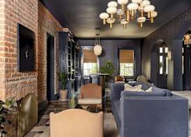 Garden District Hotel 3