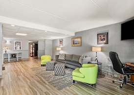 Quality Inn Harpers Ferry - Charles Town 2