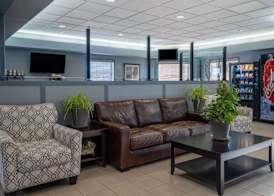 Super 8 by Wyndham Edmonton International Airport 3