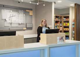 Holiday Inn Express & Suites SOUTH PORTLAND by IHG 3