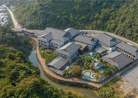 Hilton Quang Hanh Onsen Resort 4