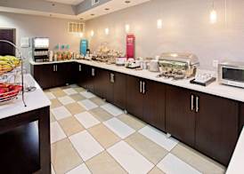 Hampton Inn Elizabethtown 5