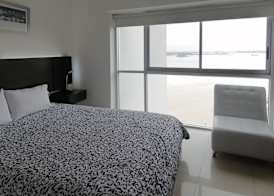 Luxury Suites Riverfront GYE 5