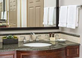 Ayres Hotel Anaheim 5