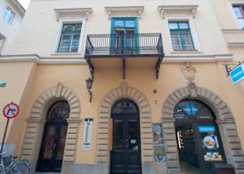 Apartments Roman 4