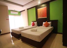 Grand Pinnacle Hotel 4