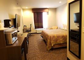 Super 8 by Wyndham St. Louis North 4