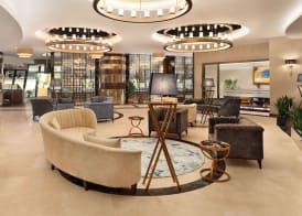 Days Hotel by Wyndham Istanbul Maltepe 2