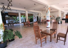 Blue Turtle Hotel 2