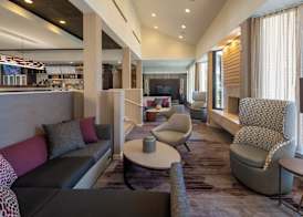 Courtyard by Marriott Memphis East/Park Avenue 2