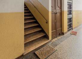 Casa sul canale di Via Piella 2