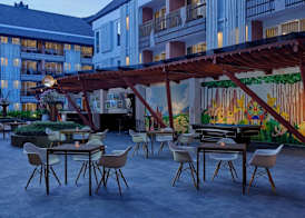Fairfield by Marriott Bali Kuta Sunset Road 2