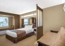 Microtel Inn & Suites by Wyndham Marietta 3