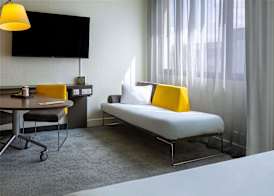 Novotel Suites Paris Stade de France 5