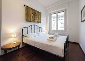 Poliziano Apartment by Mmega 4