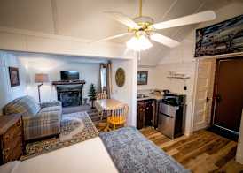 River Ridge Cottages 5