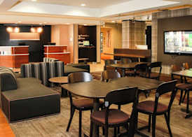 Courtyard Chesapeake Greenbrier 2