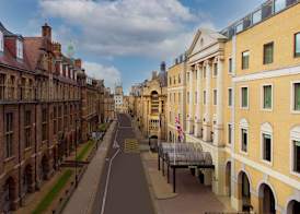 Hilton Cambridge City Centre 4
