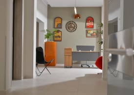 Alekos Apartments 2 Netflix, Self Check-In 3