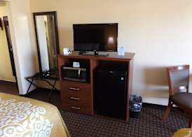 Days Inn by Wyndham Wildwood I-75 5