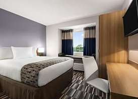 Microtel Inn & Suites by Wyndham 5