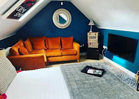 Boutique Shrewsbury Suites 4