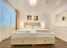 Vienna International Living 5