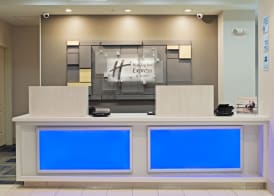 Holiday Inn Express & Suites PHOENIX NORTH - SCOTTSDALE by IHG 2