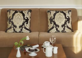Ava Hotel and Suites 4