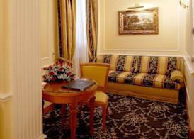 Dei Consoli Hotel 5