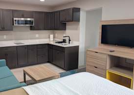 Days Inn by Wyndham Champaign/Urbana 5