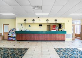 OYO Hotel Oklahoma City South I-35 and SE 29th 3