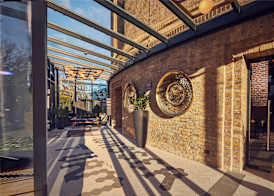 Wasserturm Hotel Cologne, Curio Collection by Hilton 2
