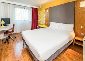ibis Styles Crewe 4