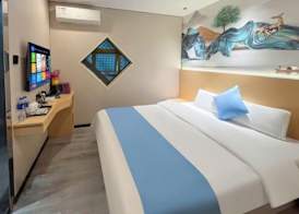 Tianshun Hotel (Guangzhou ERGONG subway station store) 3