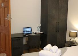 Guildford Hotel 4