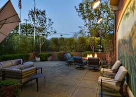 Hilton Garden Inn Napa 3