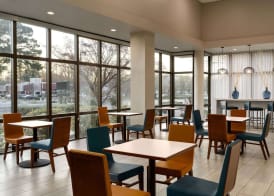 Wingate by Wyndham Williamsburg 5