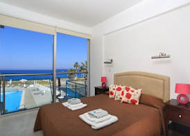Calypso - Coralli Beachfront Apartment 5