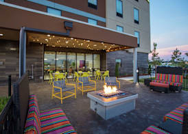 Home2 Suites by Hilton Owasso 3