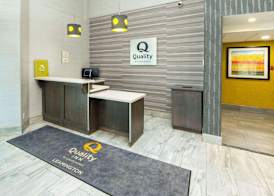 Quality Inn 4