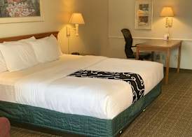 La Quinta Inn by Wyndham Tyler 5