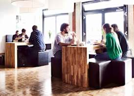 Five Elements Hostel and Capsules Frankfurt 3