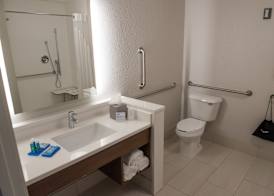 Holiday Inn Express & Suites MERRILLVILLE by IHG 4