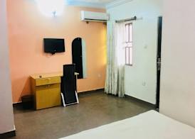 De Man Hotel 5