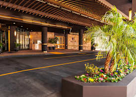 Doubletree by Hilton Los Angeles Downtown 4
