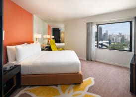 Crowne Plaza BANGKOK LUMPINI PARK by IHG 5