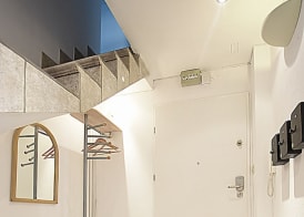 Mhost Bronowice 5