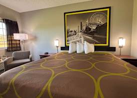 Super 8 by Wyndham Mt. Carmel IL 5