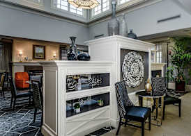 Hampton Inn & Suites Mobile- Downtown Historic District 2